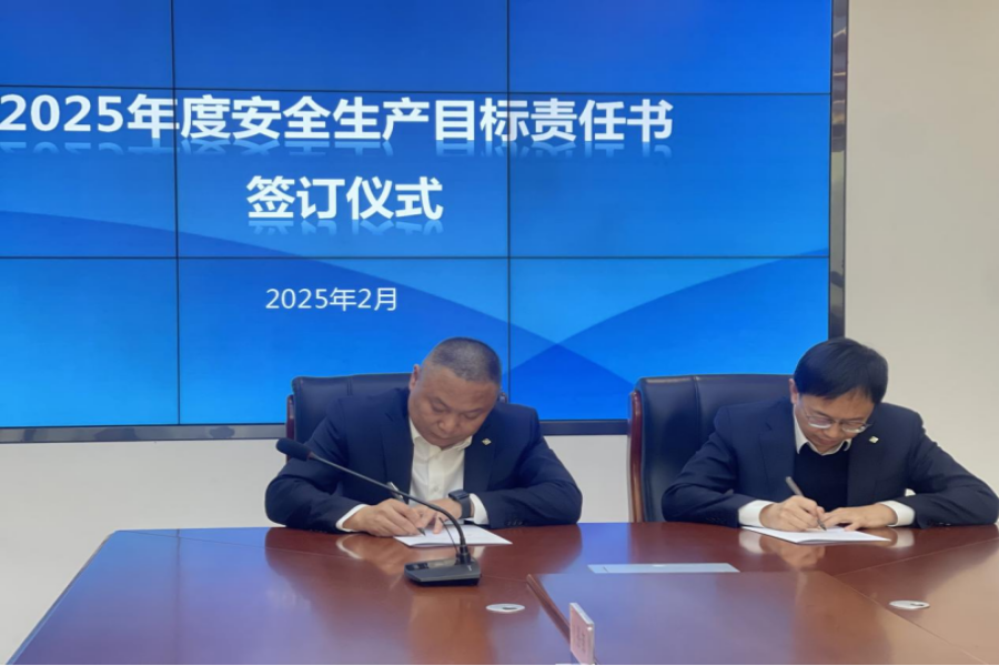 XPC~}HKF9J_35~OZF$9TUCN